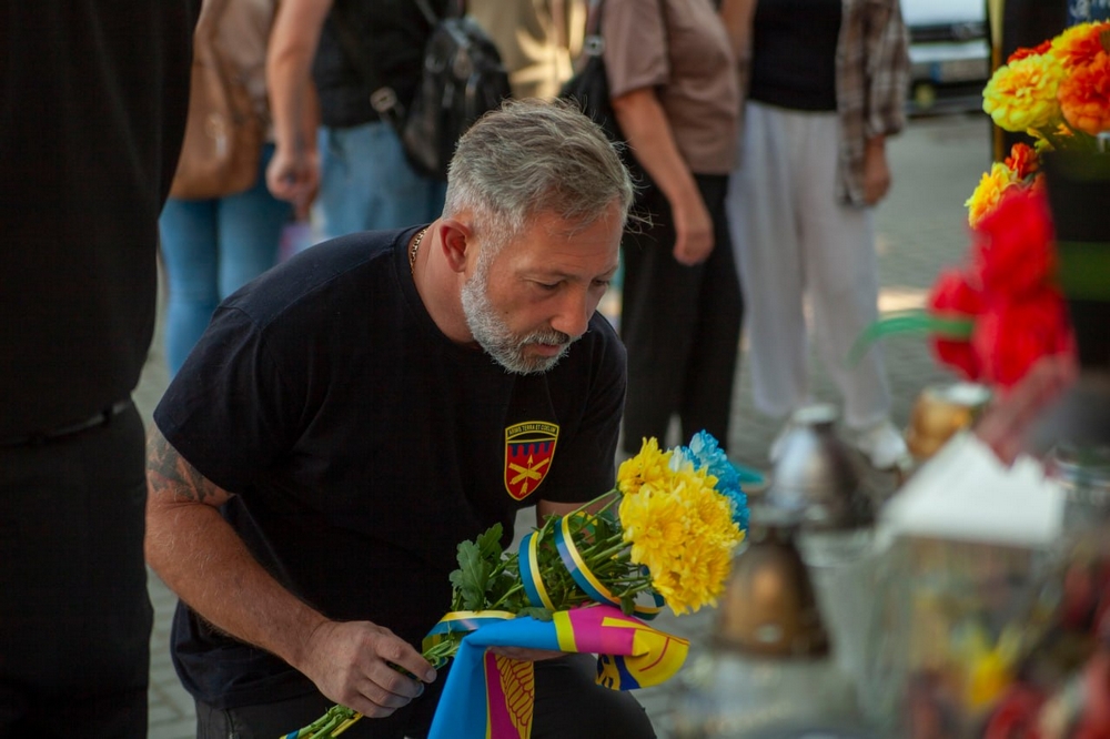 У Покрові вшанували пам’ять полеглих Захисників України12 У Покрові вшанували пам’ять полеглих Захисників України12