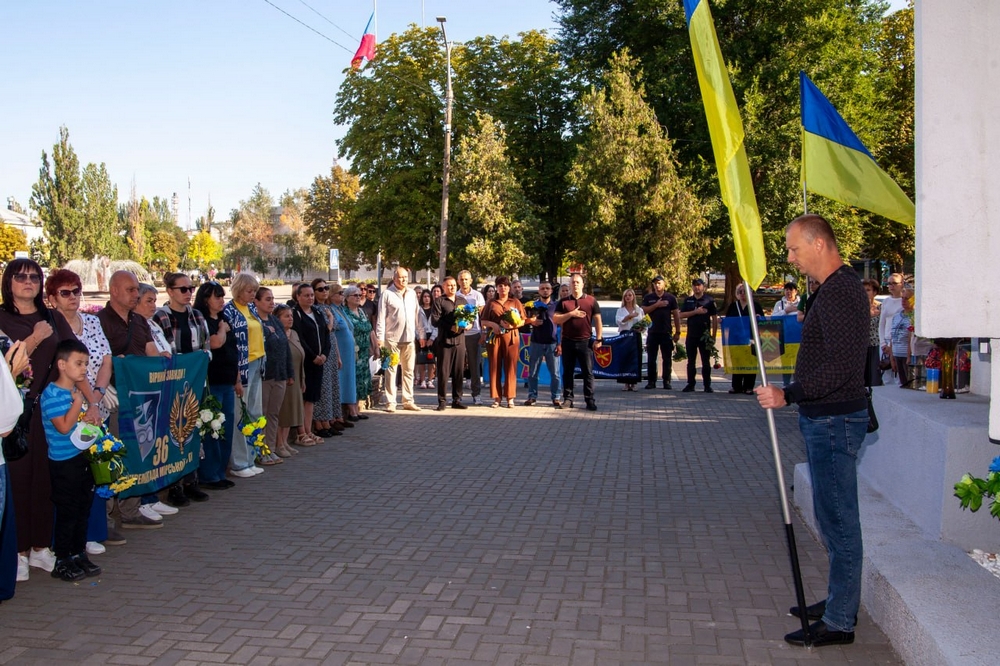 У Покрові вшанували пам’ять полеглих Захисників України6 У Покрові вшанували пам’ять полеглих Захисників України6
