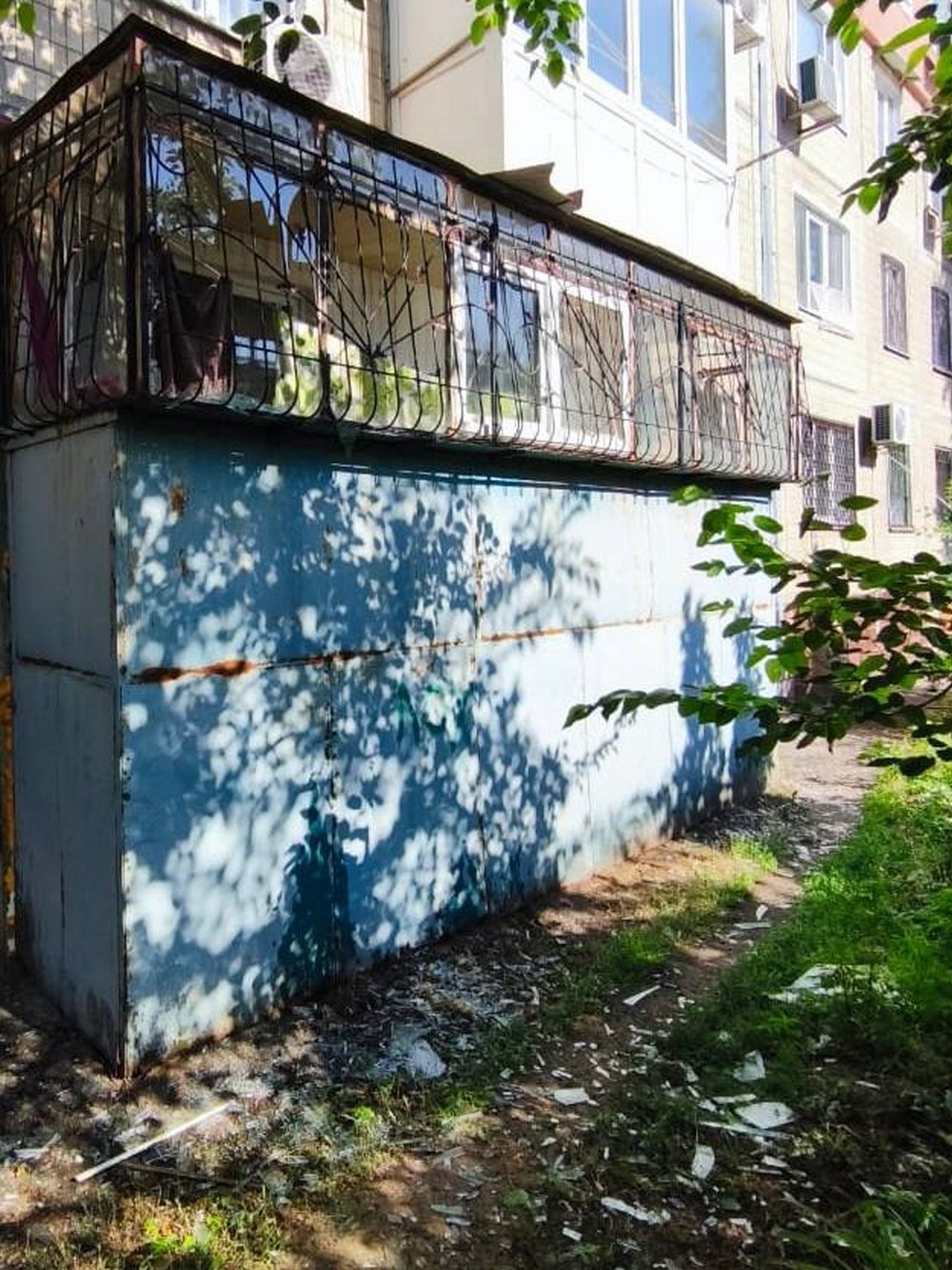Вбитий і 11 поранених на Нікопольщині, удар по автобусу Дніпро Нікополь, є постраждалий у Кам’янському районі – ще один день кривавих обстрілів Дніпропетровщини (фото) (11)
