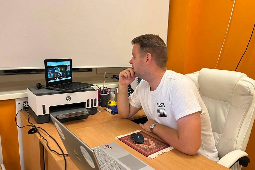 педагоги з Покрова взяли участь у STEM Camp–20262 педагоги з Покрова взяли участь у STEM Camp–20262