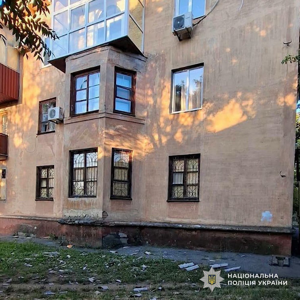 130 ударів по Нікопольщині, 13 поранених у районі і області – поліція розповіла про наслідки терору росіян (фото)