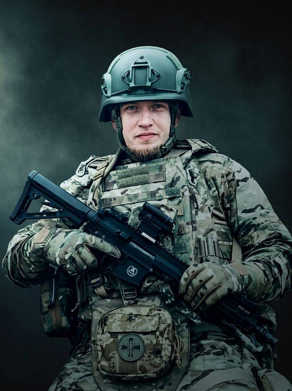 Нікополь втратив ще одного Захисника на фронті. У мирному житті молодий Герой працював у ТОВ «Інтерпайп Ніко Тьюб». Нікополь втратив ще одного Захисника на фронті. У мирному житті молодий Герой працював у ТОВ «Інтерпайп Ніко Тьюб».