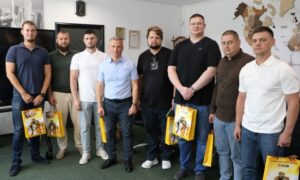 На Нікопольському феросплавному заводі провели зустріч «Кава з директором»