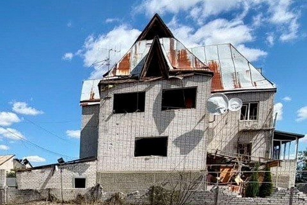 photo 2026 08 15 11 44 01 ОНОВЛЕНО.Ворог ударив по Павлограду 15 серпня: на місці атаки працюють рятувальники