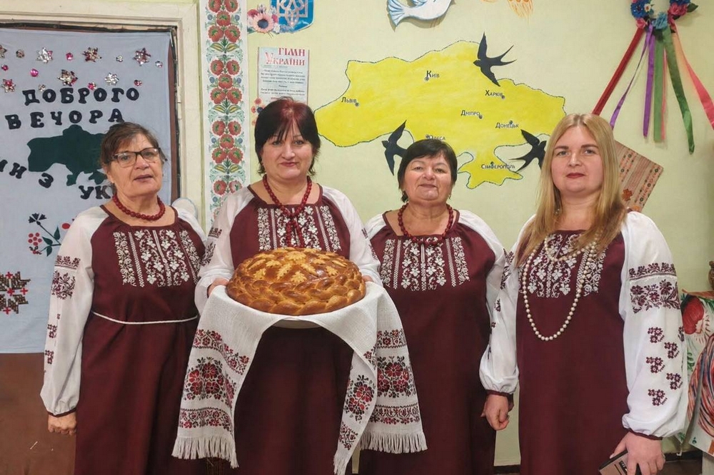 у Покрові відзначили 35 ту річницю Незалежності України у Покрові відзначили 35 ту річницю Незалежності України