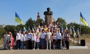 День нашої сили та незламності: як у Покрові відзначили 35-ту річницю Незалежності України (фото)