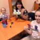 Як відволікти дитину від смартфона: у Центрі життєстійкості Нікополя дітям пропонують цікаву альтернативу гаджетам (фото)