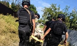 Повідомили про тіло, а він дихав… Врятували 69-річного чоловіка, який впав з високого берега і пролежав дві доби у Зеленодольській громаді
