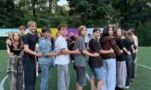14 дітей з Нікополя повернулися з «Артеку» після трьох тижнів відпочинку (фото)