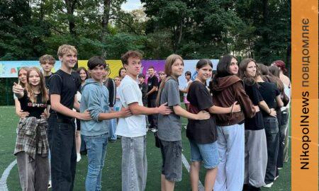 14 дітей з Нікополя повернулися з «Артеку» після трьох тижнів відпочинку (фото)