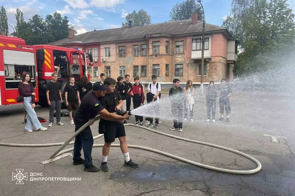 2025 школяря рятувальники
