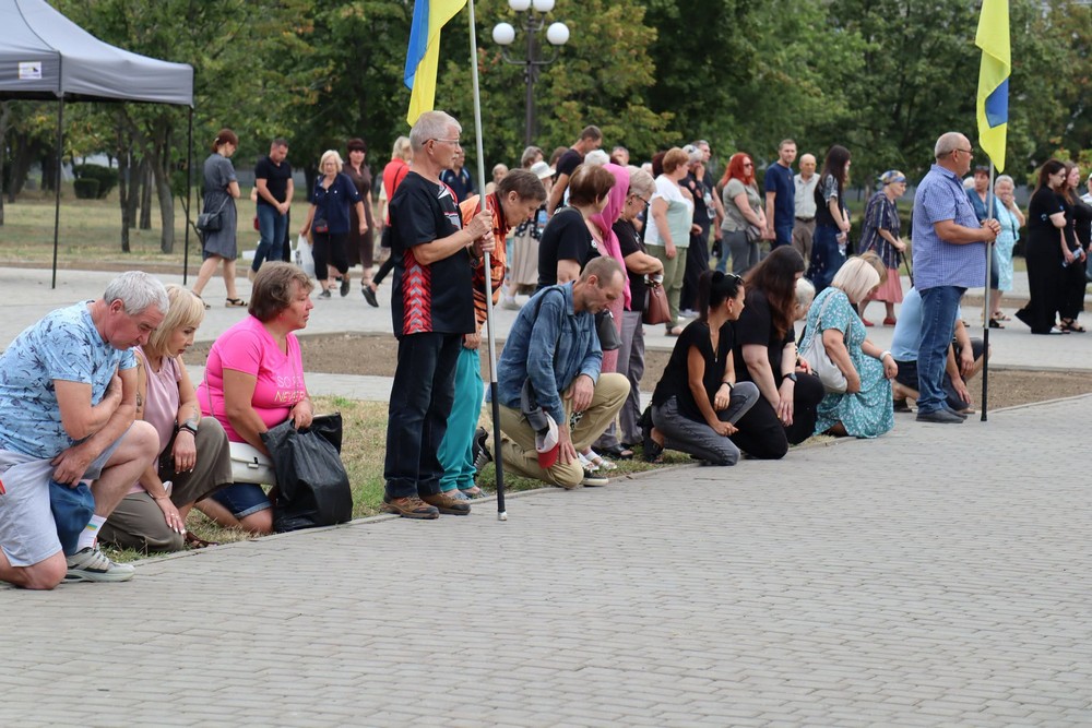 Навіки 30… Нікопольщина сьогодні провела в останню путь молодого Захисника (фото) Навіки 30… Нікопольщина сьогодні провела в останню путь молодого Захисника (фото)