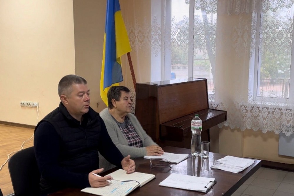 Особливу увагу приділили питанню безпеки: у засіданні сесії Покровської сільради взяв участь Начальник Нікопольської РВА Особливу увагу приділили питанню безпеки: у засіданні сесії Покровської сільради взяв участь Начальник Нікопольської РВА