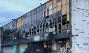 Криваві обстріли Криваві обстріли Нікополя і Марганця, вбито жінку і дитину на Синельниківщині, серед постраждалих маленький хлопчик – подробиці від поліції (фото)