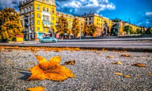Марганець