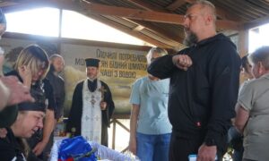 Нікополь сьогодні провів 12