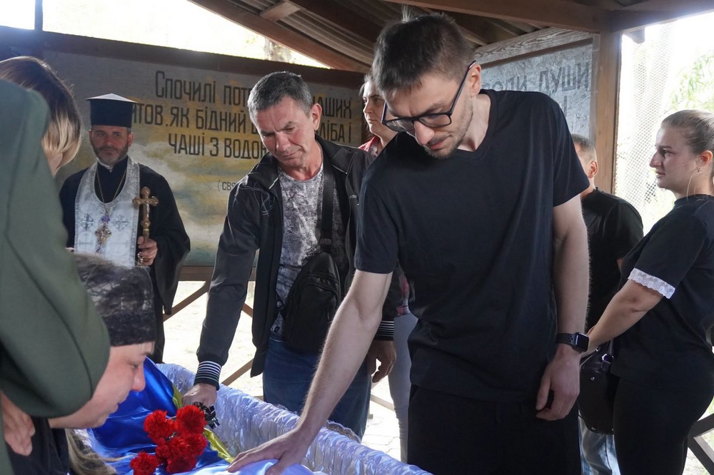 Нікополь сьогодні провів 14