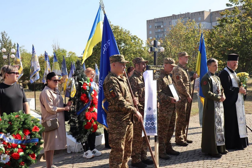 Нікопольщина провела в останню путь полеглого Захисника1