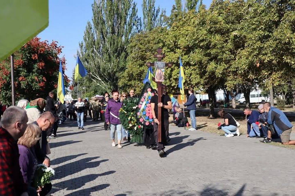Нікопольщина провела в останню путь полеглого Захисника3 Нікопольщина провела в останню путь полеглого Захисника3