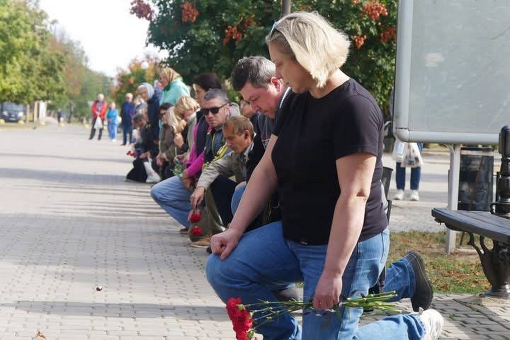Нікопольщина провела в останню путь полеглого Захисника4 Нікопольщина провела в останню путь полеглого Захисника4