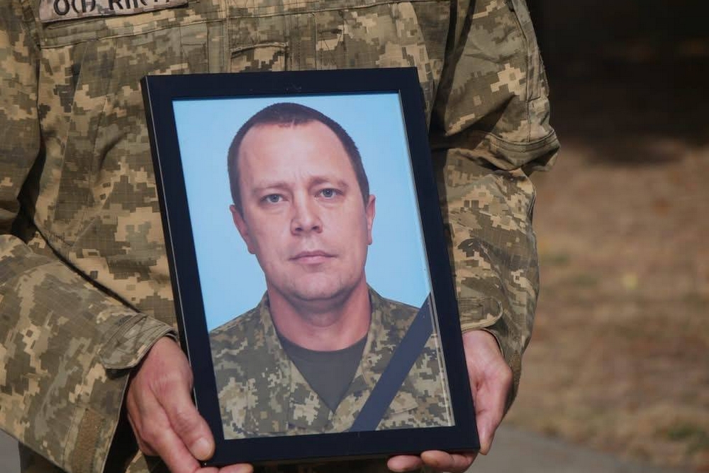 Нікопольщина провела в останню путь полеглого Захисника7 Нікопольщина провела в останню путь полеглого Захисника7