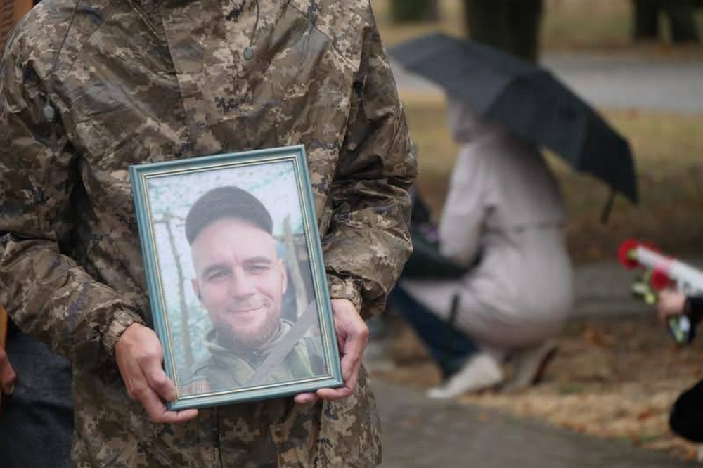 Нікопольщина провела в останню путь полеглого Захисника7 Нікопольщина провела в останню путь полеглого Захисника7