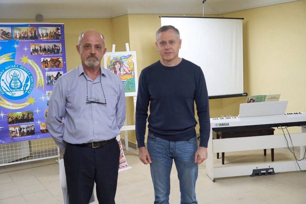 Нікопольська школа мистецтв12