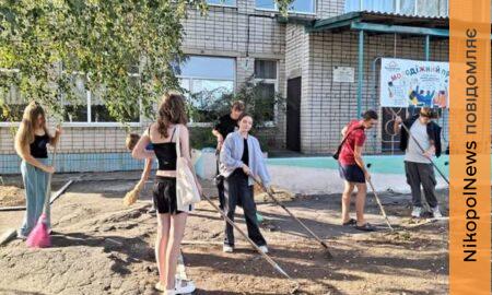 У Мирівській громаді молодь влаштувала екоакцію до Всесвітнього дня прибирання (фото)