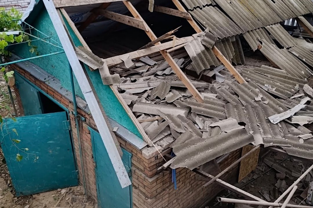 У Нікополі БпЛА скинув боєприпас на будинок6 У Нікополі БпЛА скинув боєприпас на будинок6
