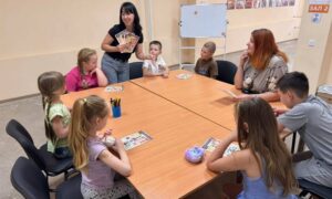 Англійська та важливі правила безпеки: у Нікополі провели заняття для дітей (фото)