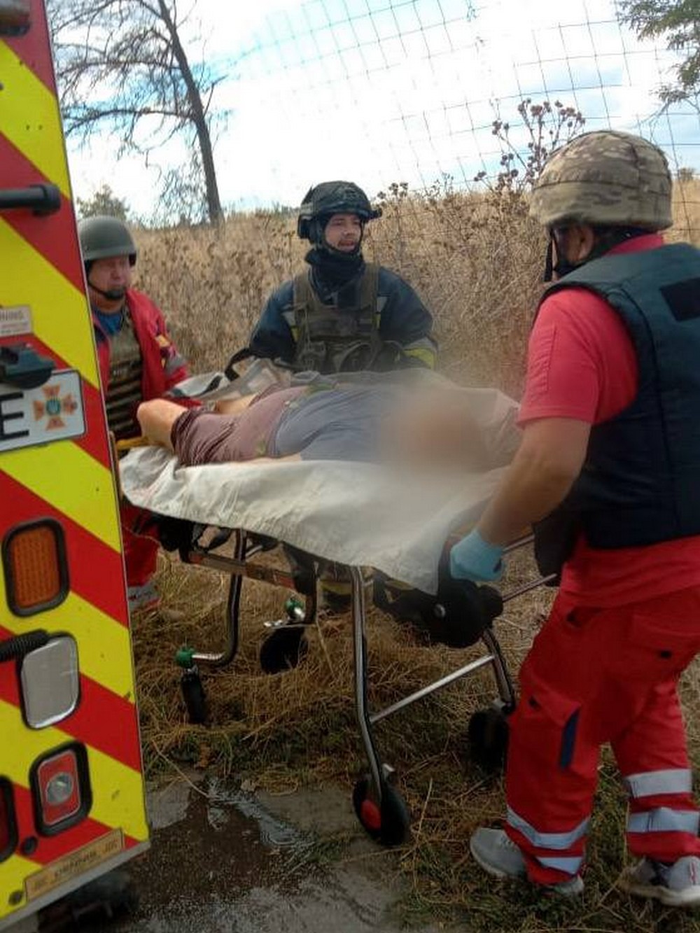 У Нікополі і районі є поранені внаслідок ворожих обстрілів. Під ударом ворога також були Синельниківщина і Самарівський район. (8) У Нікополі і районі є поранені внаслідок ворожих обстрілів. Під ударом ворога також були Синельниківщина і Самарівський район. (8)