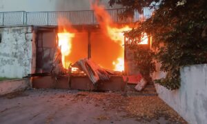 У Нікополі пошкоджено супермаркет та гімназію, вбито двох поліцейських і один поранений на Павлоградщині (фото)