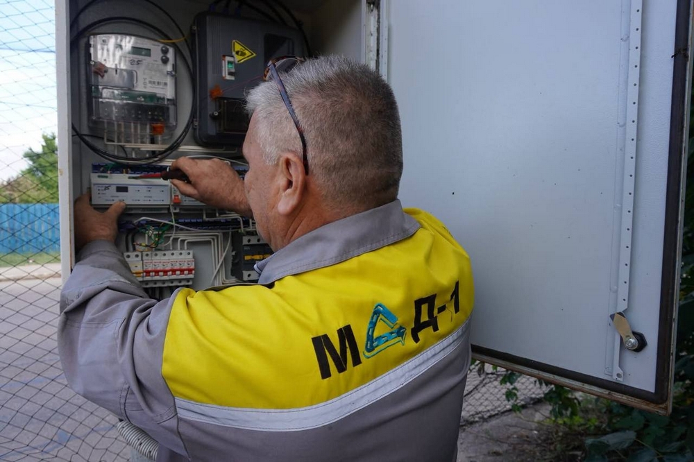 У Нікополі тривають роботи з благоустрою5 У Нікополі тривають роботи з благоустрою5