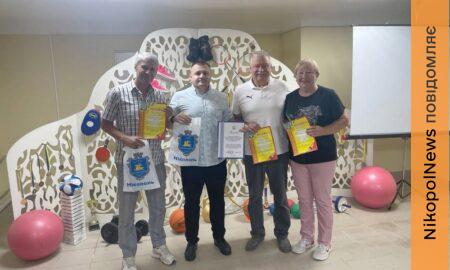У Нікополі відзначили тренерів ДЮСШ «Електрометалург» напередодні Дня фізичної культури і спорту