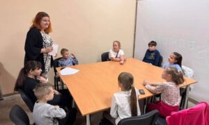 У Нікополі діти можуть безкоштовно вивчати англійську: як записатися (фото)
