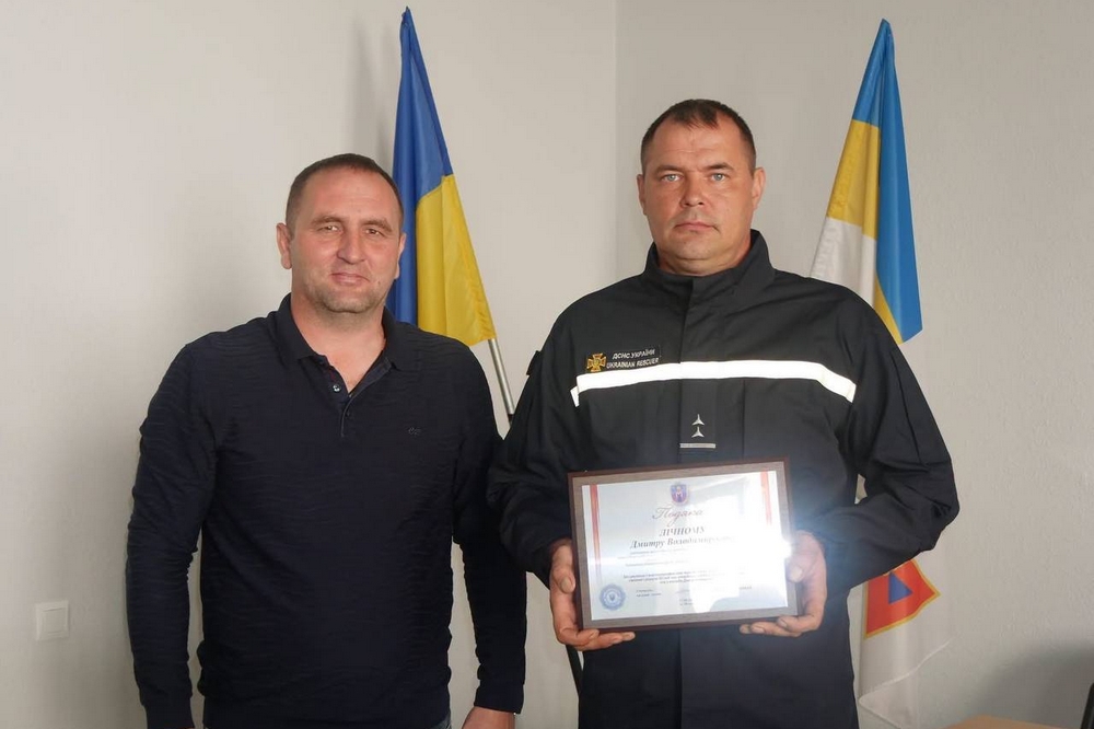 У Покрові рятувальники отримали подяки за службу2 У Покрові рятувальники отримали подяки за службу2