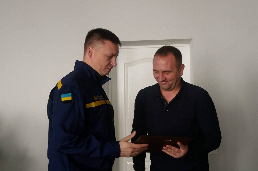 У Покрові рятувальники отримали подяки за службу3 У Покрові рятувальники отримали подяки за службу3