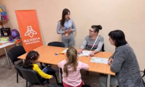 Емоції, творчість та підтримка: у Центрі життєстійкості Нікополя провели заняття для дітей і батьків (фото)