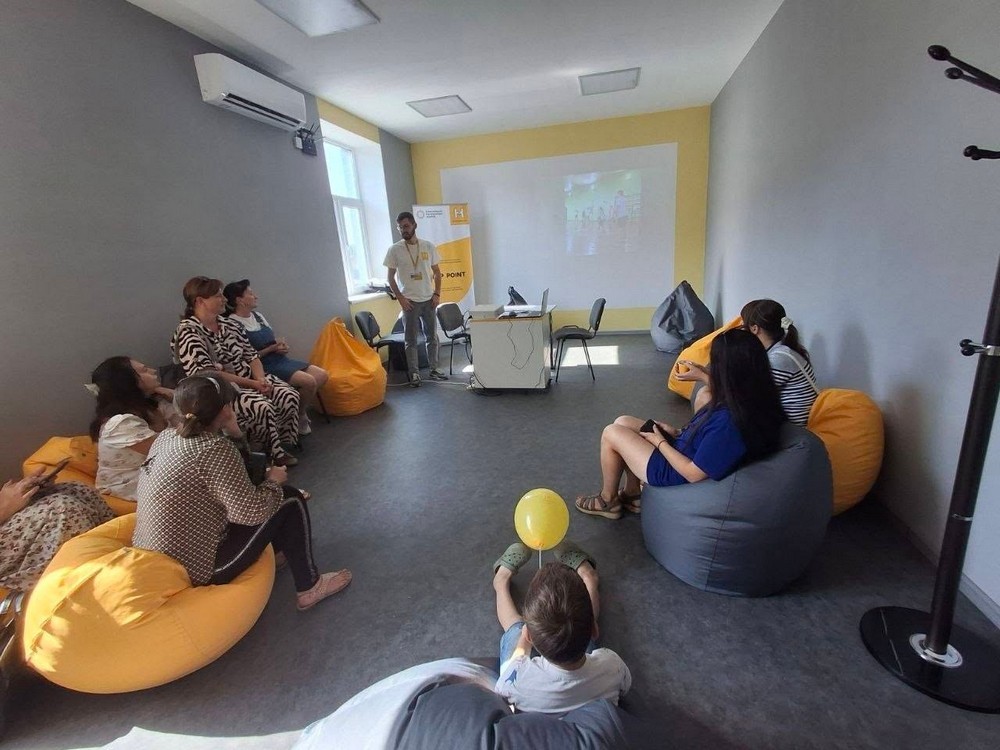 Відбувся день відкритих дверей Help Point Томаківка як отримати послуги і які сама (1) Відбувся день відкритих дверей Help Point Томаківка як отримати послуги і які сама (1)