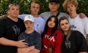Мешканці Марганця присвоєно звання «Мати-героїня». Аналогічні звання отримали ще 13 жительок Дніпропетровщини.
