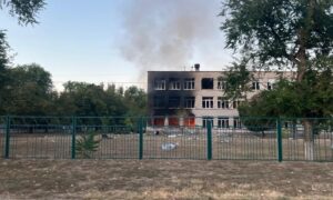 У Нікополі троє поранених, горів ліцей, 5 постраждалих у Кривому Розі, також під ударом ворога була Синельниківщина (фото)