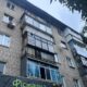 Ворог атакував Нікополь і Марганець FPV-дронами: пошкоджено багатоквартирний будинок