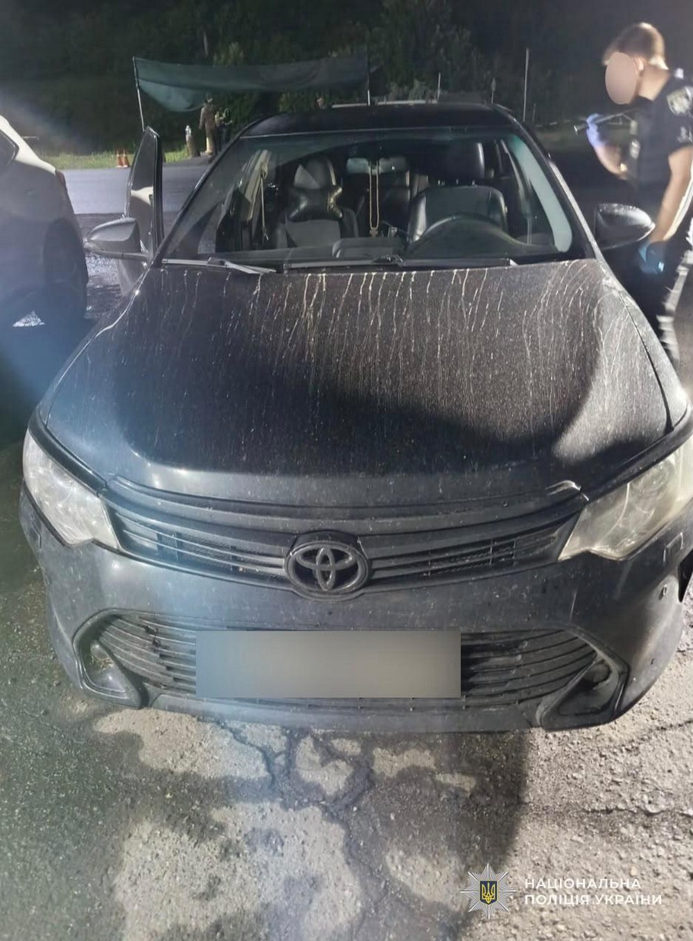 На Дніпропетровщині судитимуть громадянина Вірменії. У складі злочинної групи він пограбував працівника підприємства, який перевозив велику суму грошей для закупівлі зерна. На Дніпропетровщині судитимуть громадянина Вірменії. У складі злочинної групи він пограбував працівника підприємства, який перевозив велику суму грошей для закупівлі зерна.