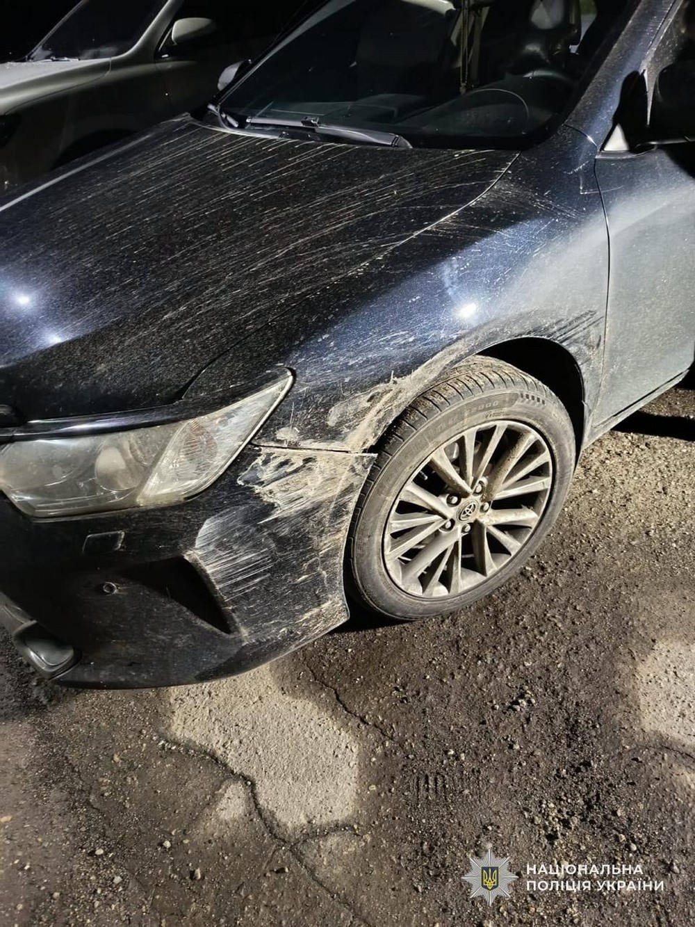 На Дніпропетровщині судитимуть громадянина Вірменії. У складі злочинної групи він пограбував працівника підприємства, який перевозив велику суму грошей для закупівлі зерна. На Дніпропетровщині судитимуть громадянина Вірменії. У складі злочинної групи він пограбував працівника підприємства, який перевозив велику суму грошей для закупівлі зерна.