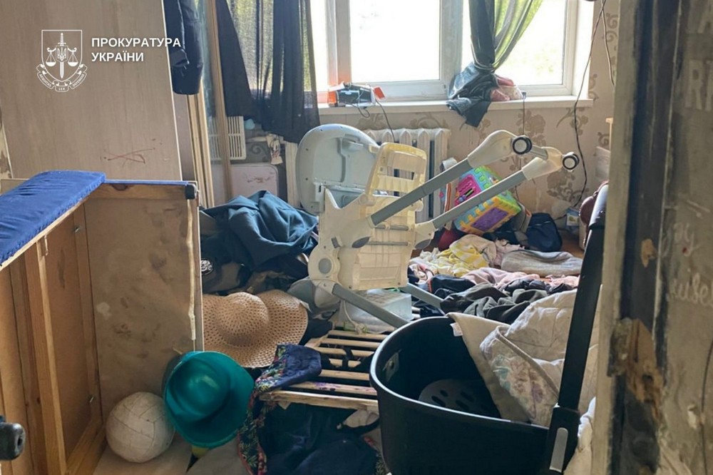 Двомісячна дитина померла від голоду на Дніпропетровщині: судитимуть її батьків Двомісячна дитина померла від голоду на Дніпропетровщині: судитимуть її батьків