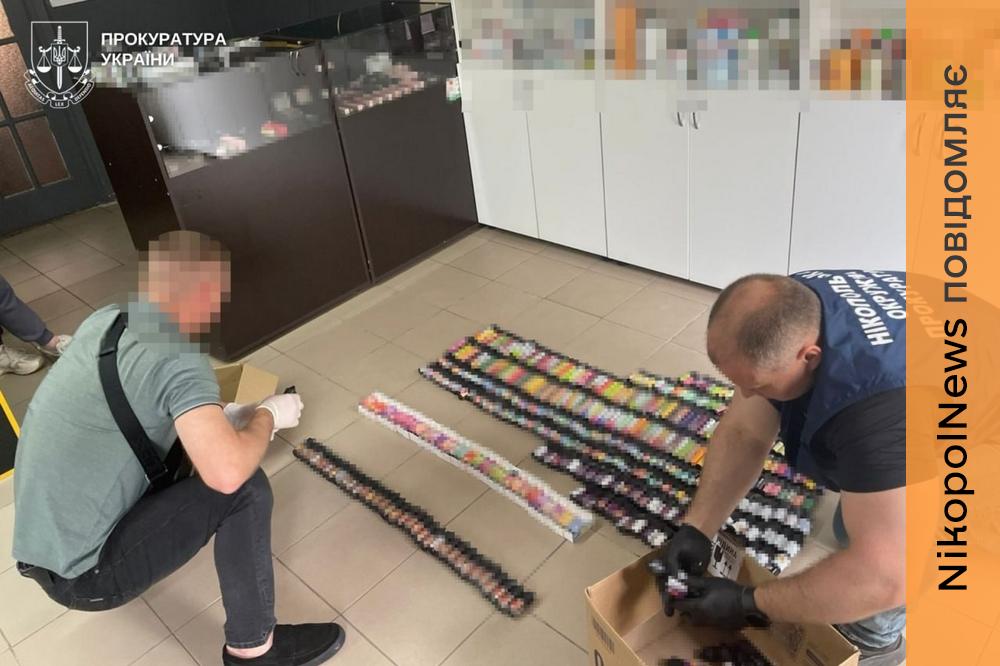 Бізнес на понад 1 млн грн: у Нікополі підозрюють підприємця у незаконному виготовленні рідин для електронних сигарет (фото)