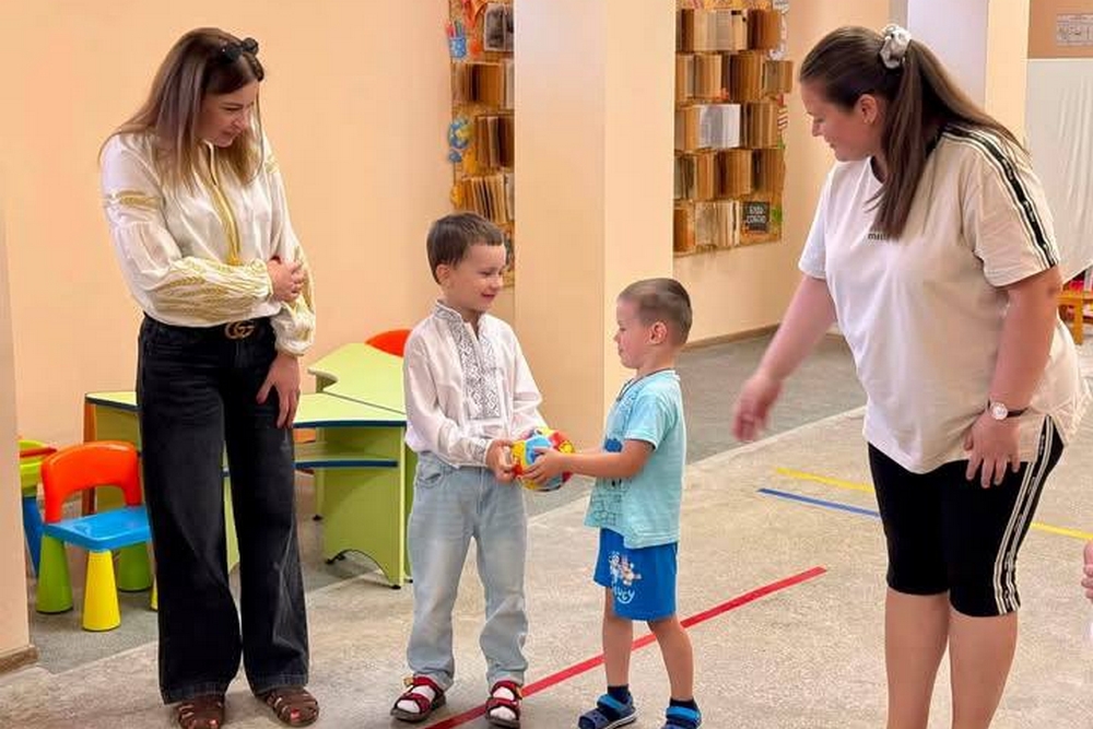 у Нікополі влаштували сімейну арттерапевтичну зустріч 11
