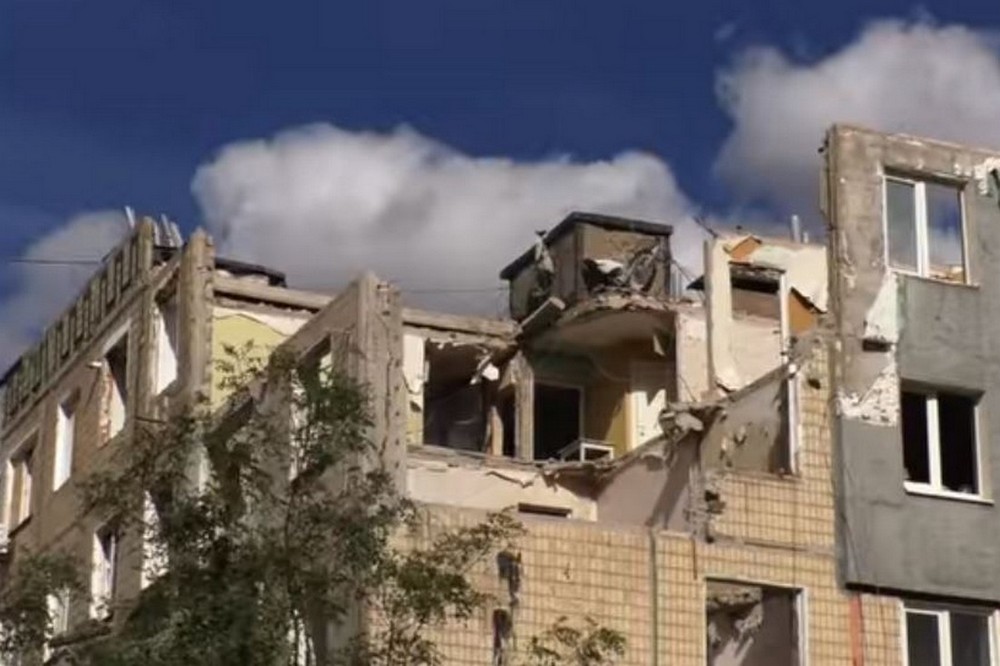 2022 Нікополь дахи відновлення