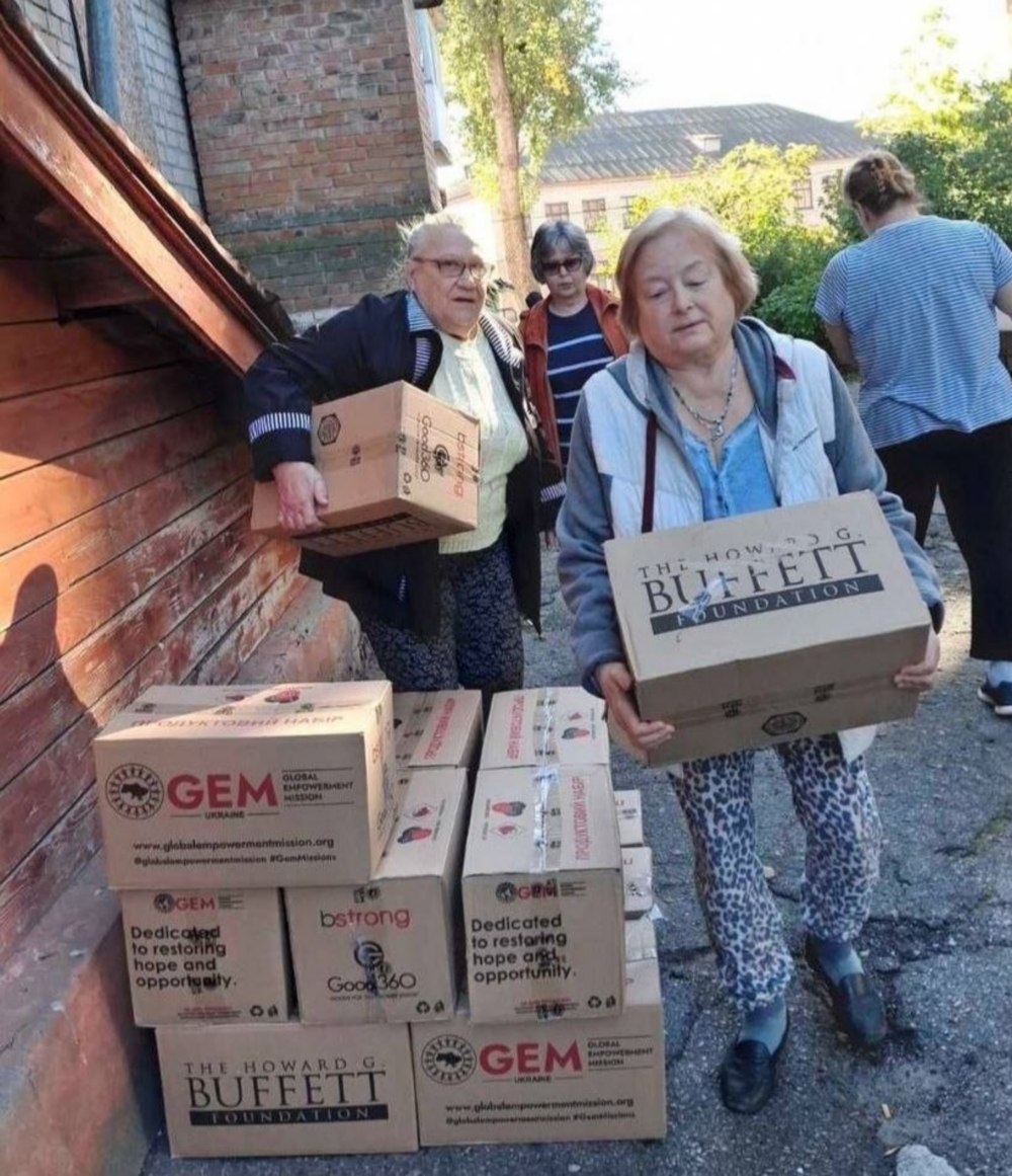 Гуманітарна допомога на Нікопольщині Гуманітарна допомога на Нікопольщині