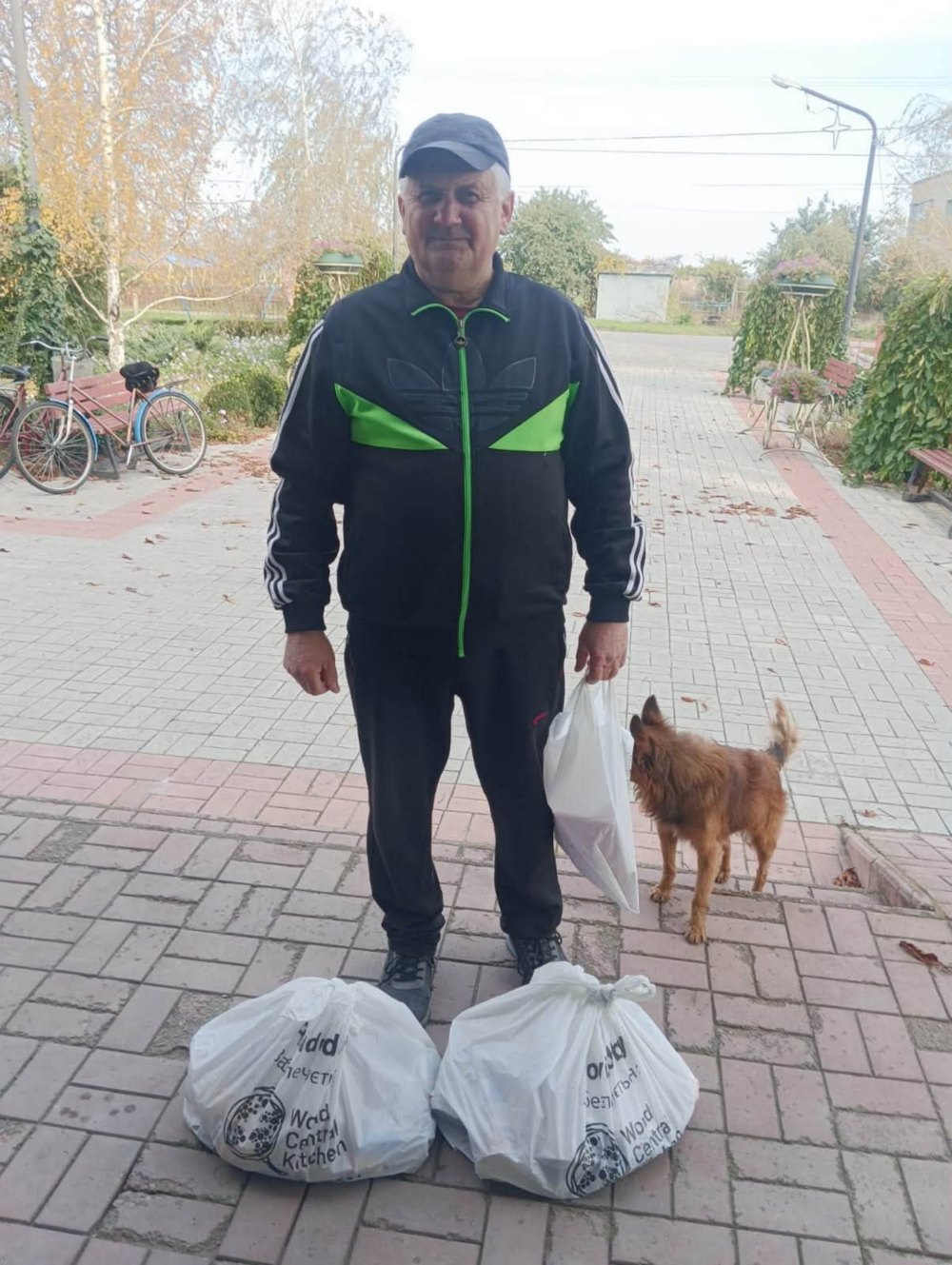 Літнім мешканцям Покровської громади розпочато видачу продуктових наборів 8